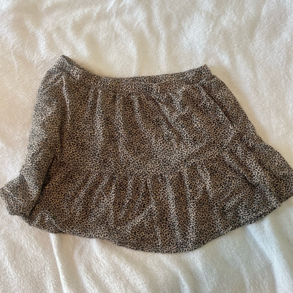 American Eagle, leopard skirt, size large